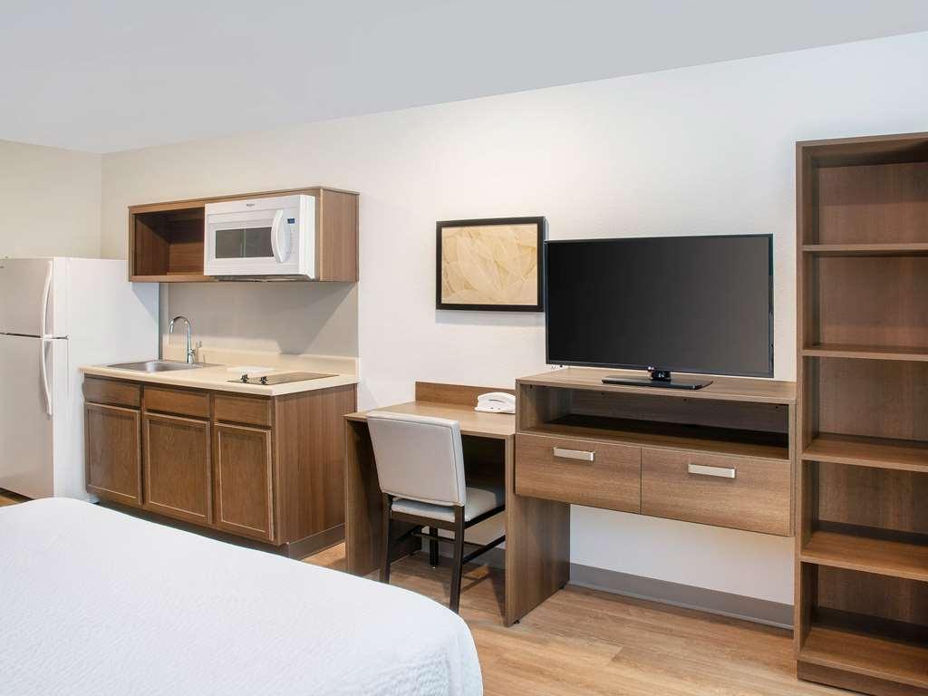 Extended Stay America Suites - Charlotte - Northlake Room photo