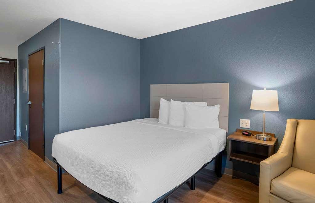 Extended Stay America Suites - Charlotte - Northlake Room photo